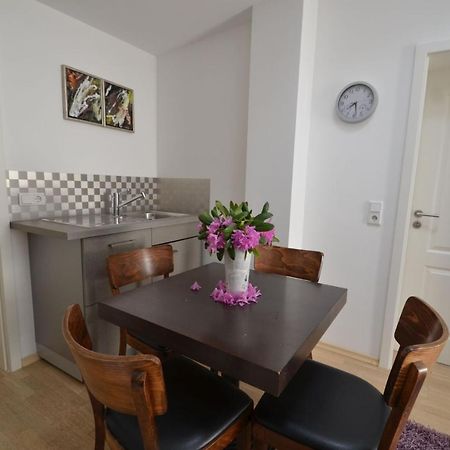 Apartamento Am Schlosspark - App Ostsee-Perle Glücksburg Exterior foto