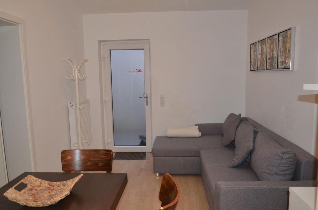 Apartamento Am Schlosspark - App Ostsee-Perle Glücksburg Exterior foto