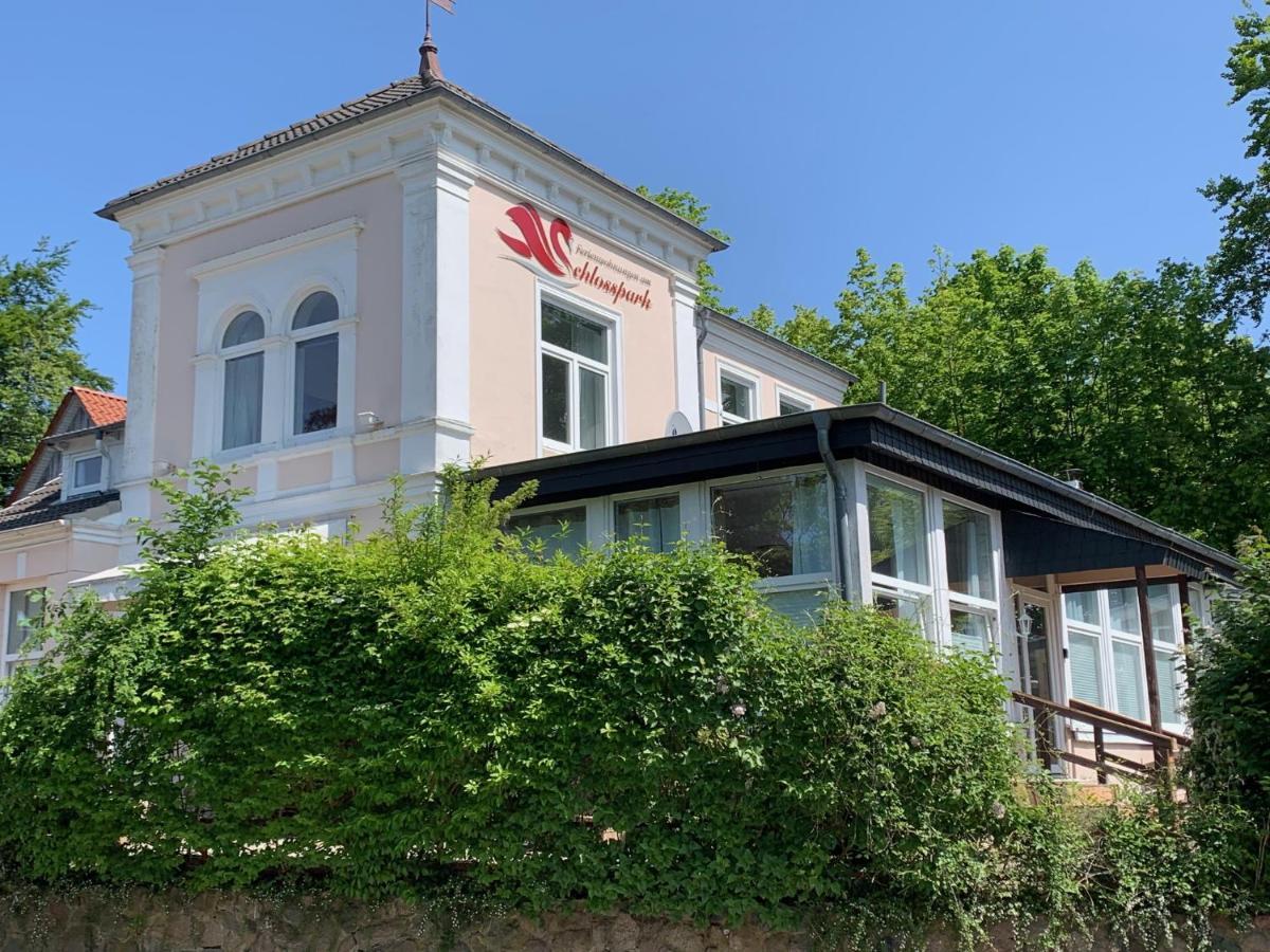 Apartamento Am Schlosspark - App Ostsee-Perle Glücksburg Exterior foto